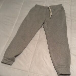 Vuori Gray Ankle Pants
